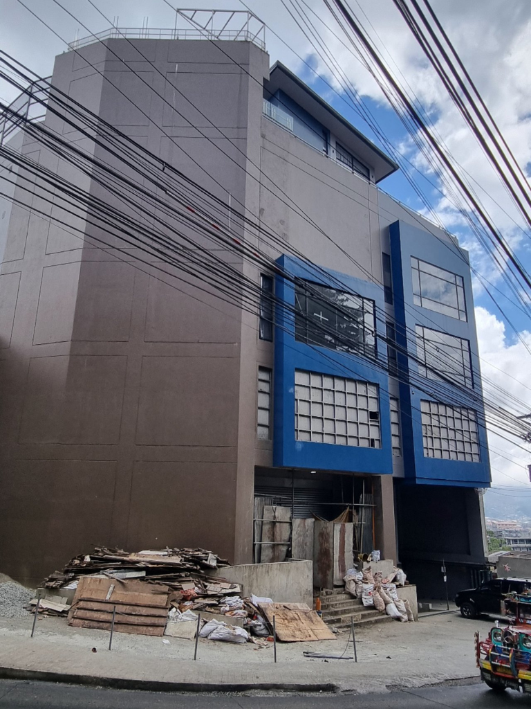 cargo elevator in the Philippines