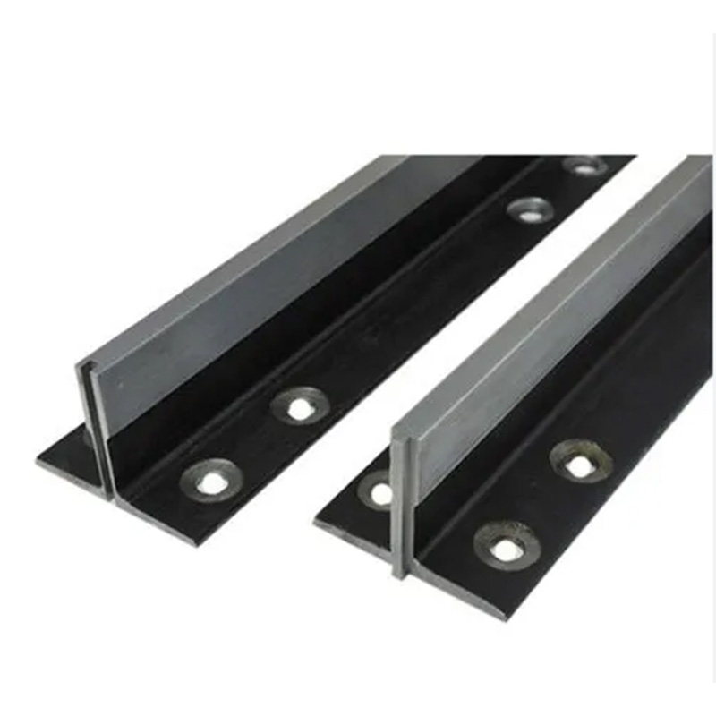 Classification of elevator guide rails