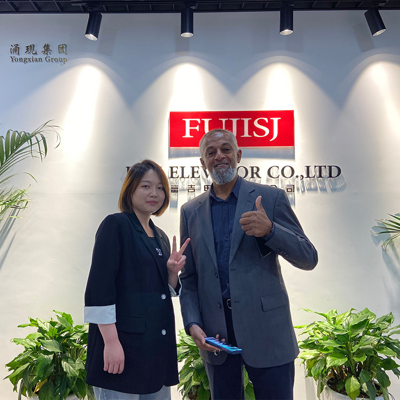 Customers from Sri Lanka visited FUJISJ Headquarters